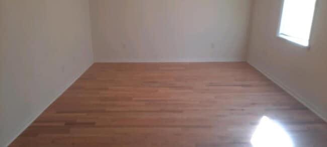 Building Photo - 301 Ebenezer Ave