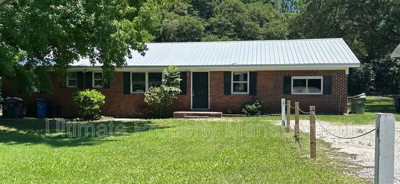 Foto principal - 220 Rose Ave
