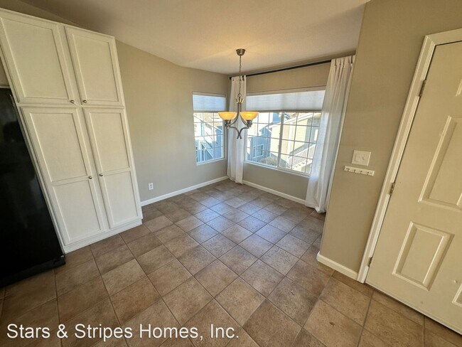 Building Photo - 3 br, 2 bath House - 3845 Canyon Ranch Roa...
