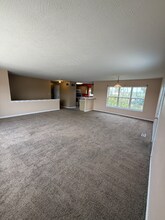 Building Photo - 12650 Ford Dr