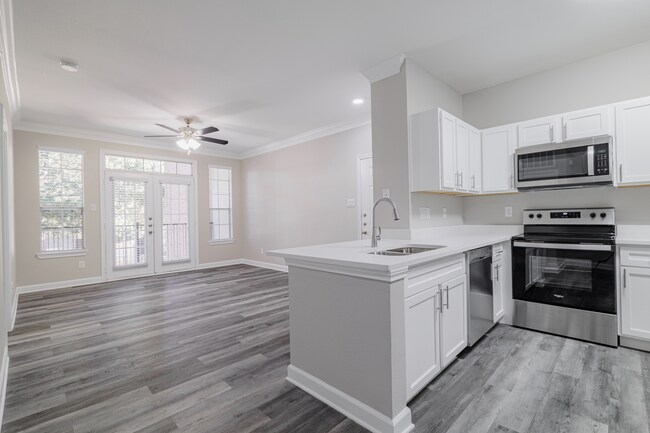 Foto del edificio - Now Leasing – Exceptional Living Awaits