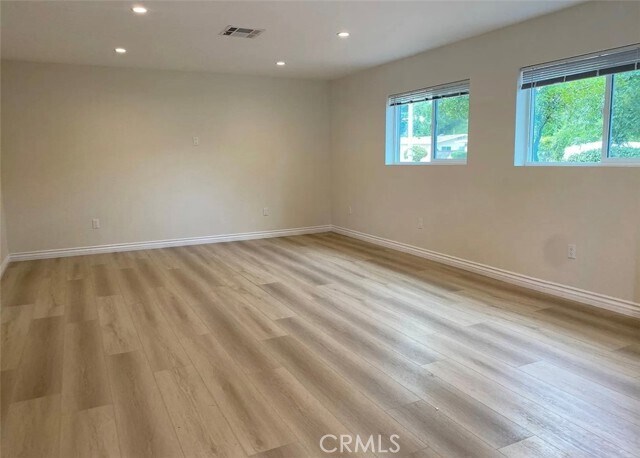 Foto del edificio - 5405 Ruthwood Dr