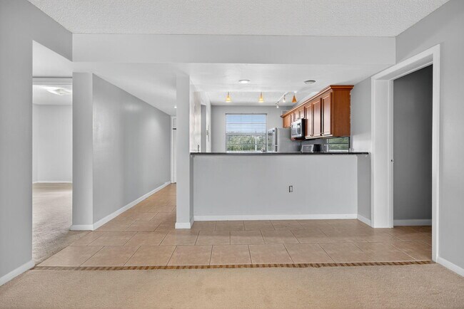 Foto del edificio - 3507 Village Blvd