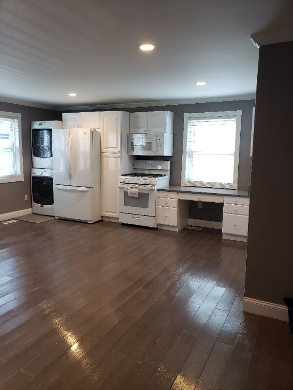 13031 Blakeslee Ct Unit A, Philadelphia, PA 19116 Room for Rent in