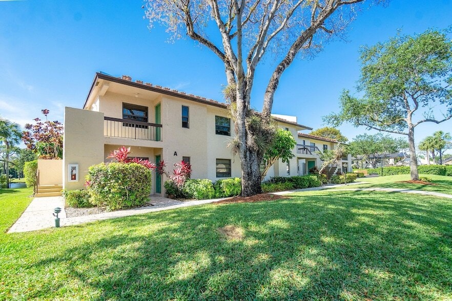 Photo - 8436 Cypress Lane Unit 7H