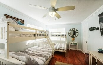 Building Photo - 610 Fort Velasco Dr