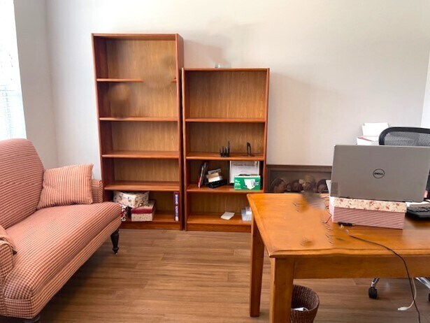 Foto del edificio - Great Location, wonderful Schools, Large e...