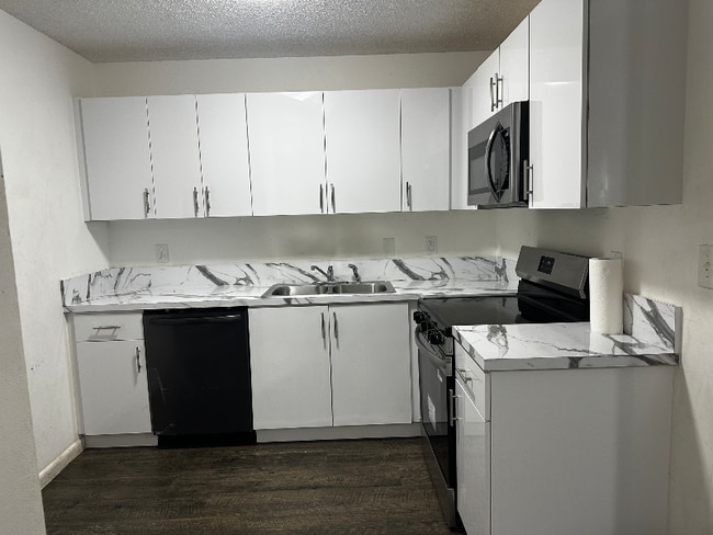 Photo - 10871 NW 45th St Townhome