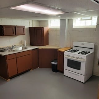 Building Photo - 5437 Elmwood Ave