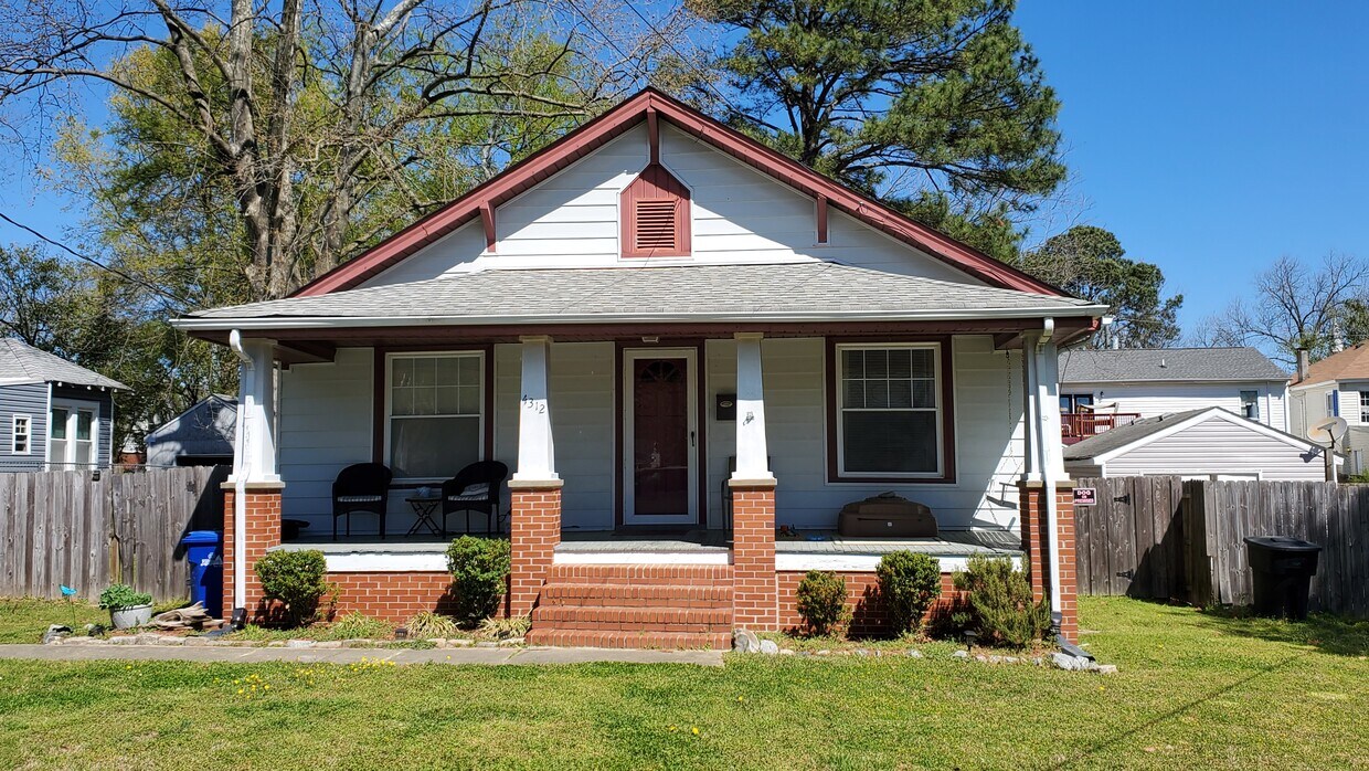 Foto principal - 4312 South St