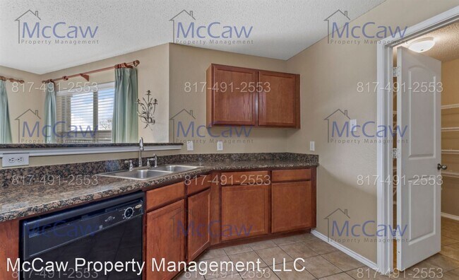 Building Photo - 3 br, 2.5 bath House - 8821 Moon Rise Ct.