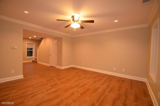 Foto del edificio - 2 br, 1 bath Townhome - 12 South St