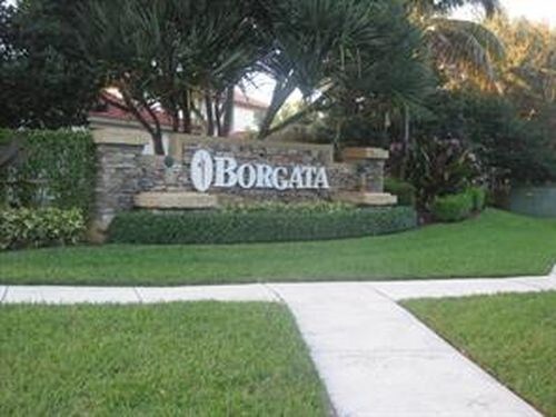 Building Photo - 1541 Rialto Dr
