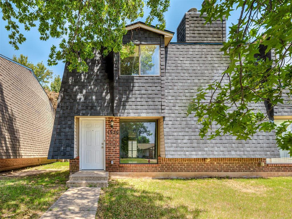 Primary Photo - 1329 Eastgate Dr