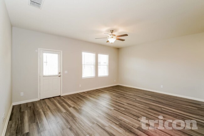 Foto del edificio - 7411 Boa Holw