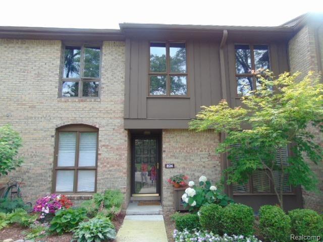 Primary Photo - 824 Earhart Rd