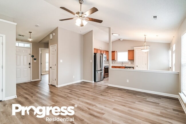 Building Photo - 5720 Shining Oak Ln