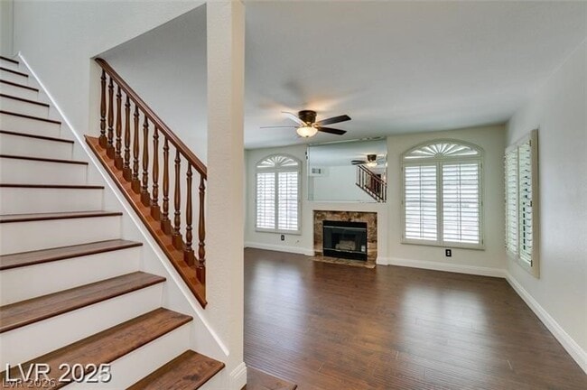 Building Photo - 2602 Country Maple Ave