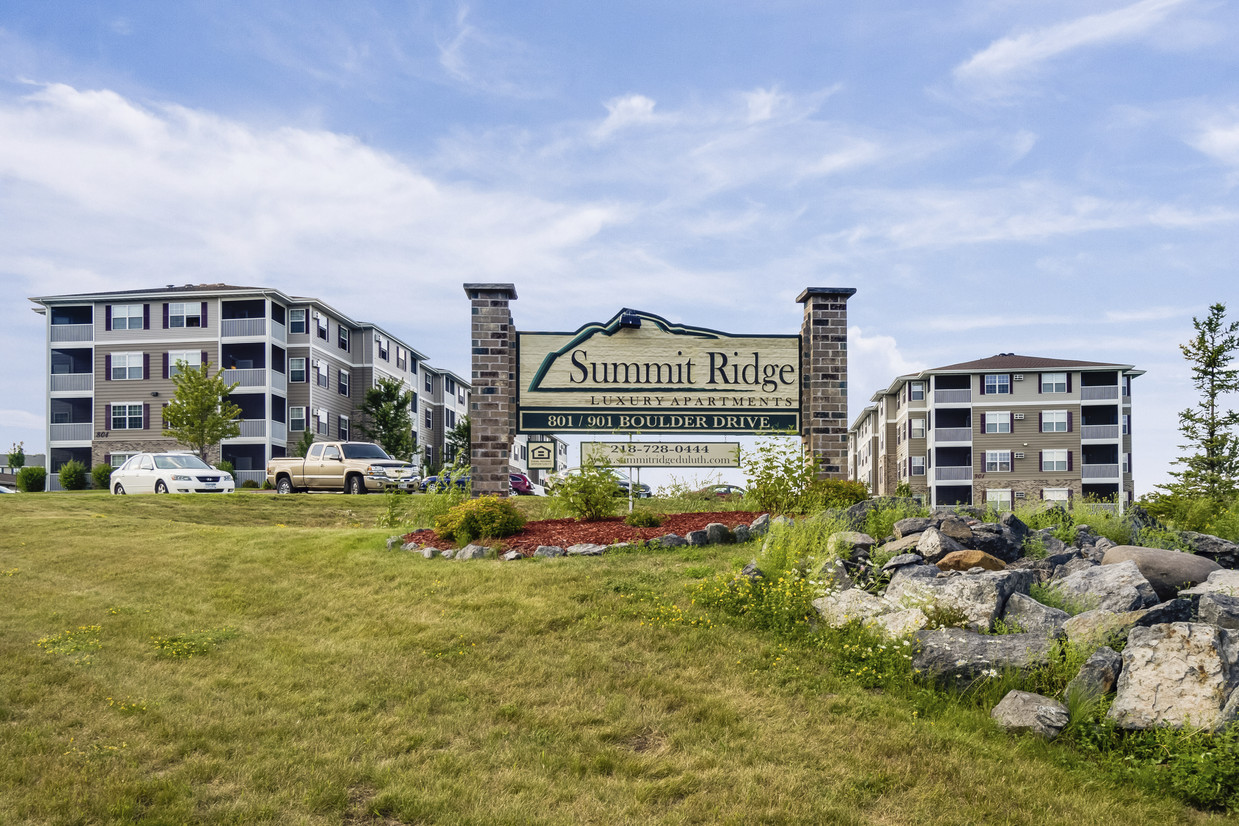 Foto principal - Summit Ridge Luxury Apartments