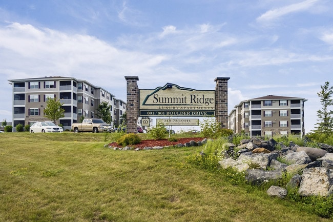 Building Photo - Summit Ridge Luxury Apartments