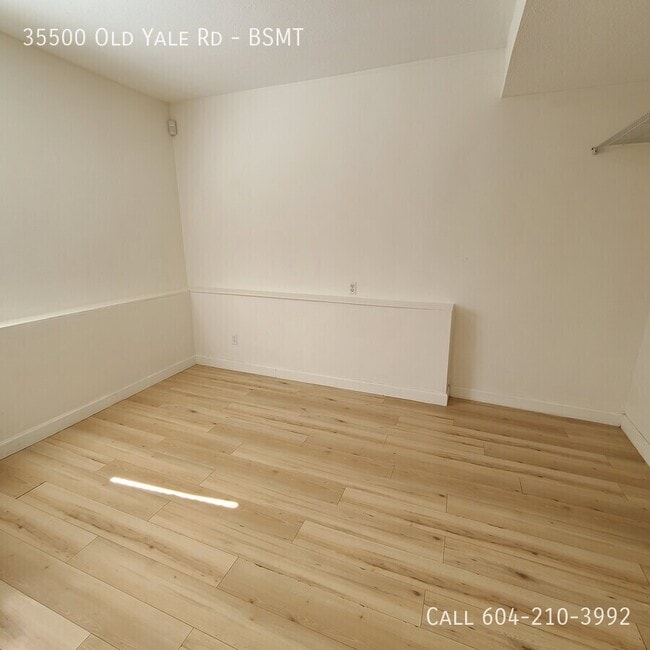 Building Photo - East Abbotsford Basement Suite