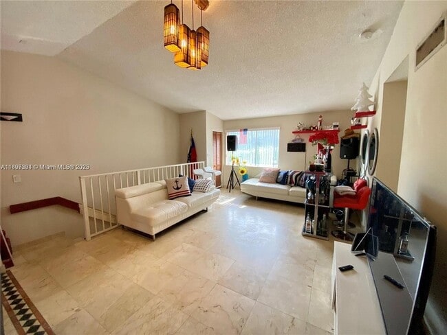 Building Photo - 8039 Lake Dr
