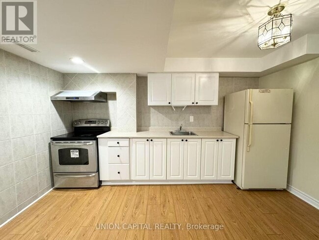 Photo du bâtiment - 46 Clover St