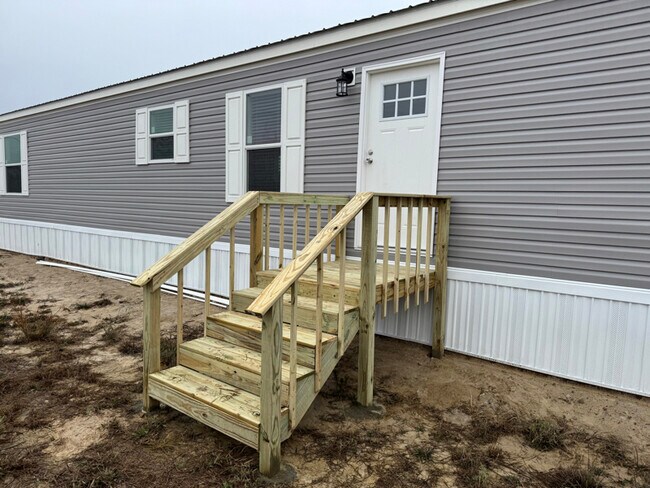 Foto del edificio - 300 Patriot Ln