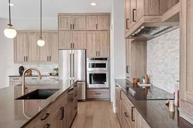 Foto del edificio - New Charming Berthoud Home with Modern Com...