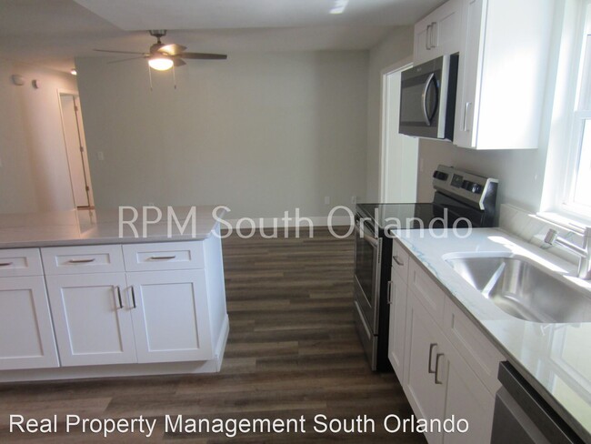 Foto del edificio - 4 br, 2.5 bath House - 2330 Mace St