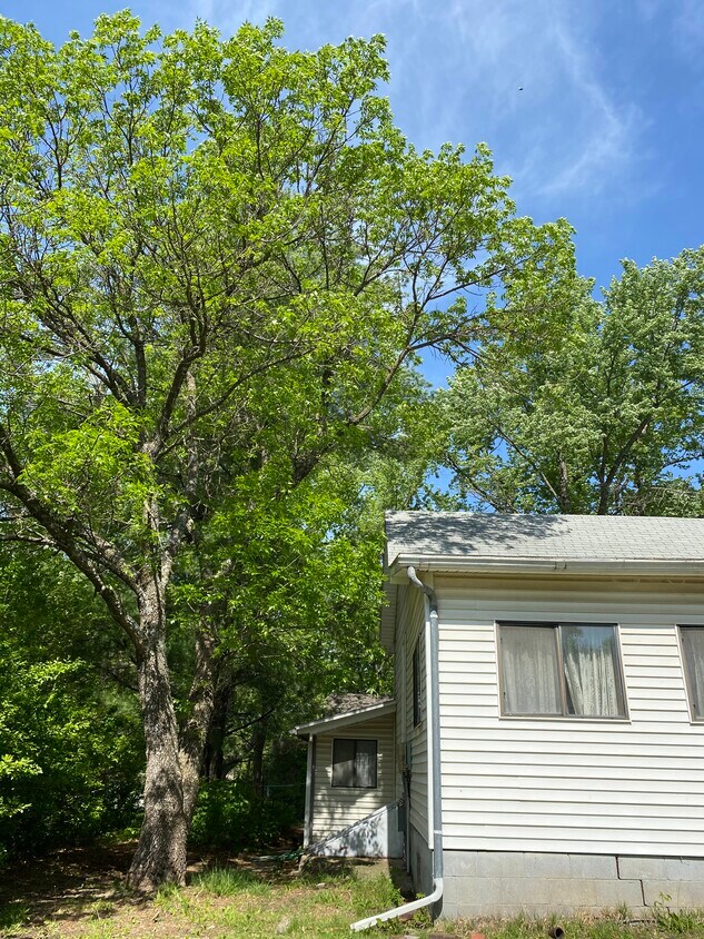 Primary Photo - 312 N 8th St