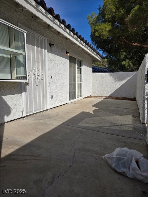 Building Photo - 2132 Willowbury Dr
