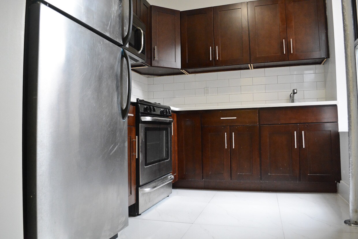 Primary Photo - 267 Clifton Pl