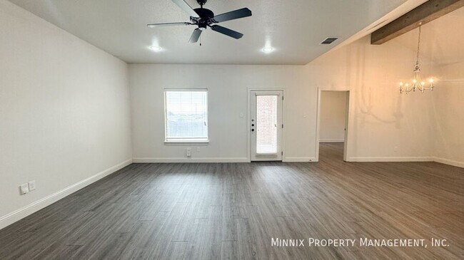 Building Photo - 2009 102nd St