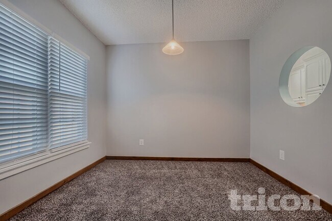 Building Photo - 316 E Citrus St