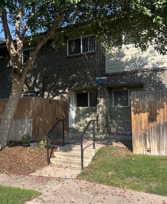 Building Photo - 8023 Wolff St