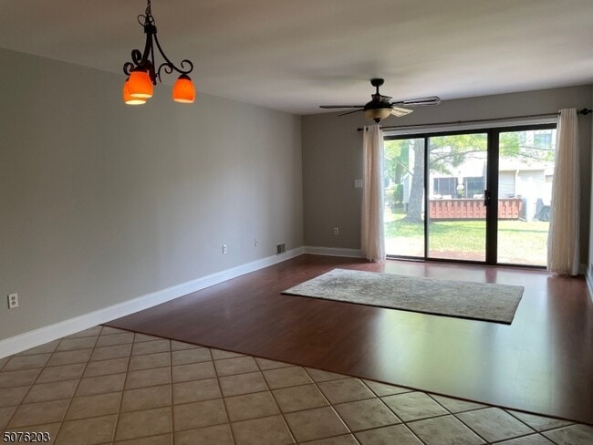 Building Photo - 336 Penns Way