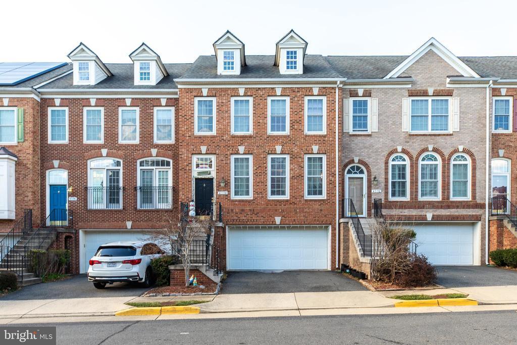 Foto principal - 4594 Barringer Pl