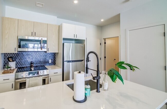 Foto del edificio - 75 Baldwin St