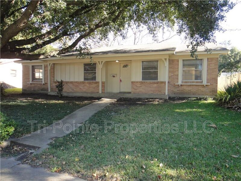 1006 Intervale Dr, Garland, TX 75043 House Rental in Garland, TX