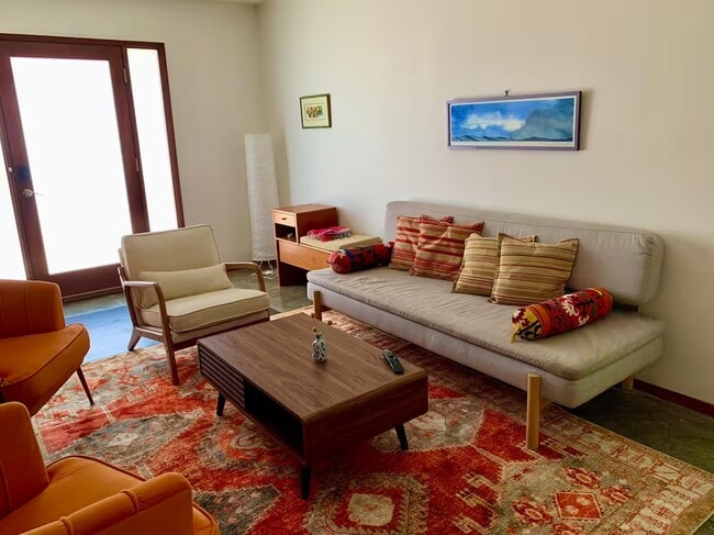 Foto del edificio - 3617 Maplewood Ave