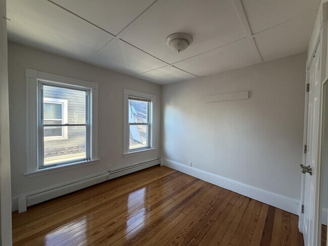 Foto del edificio - 94 Morrison Ave