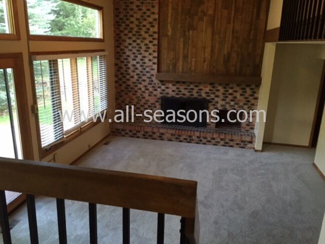 Foto del edificio - Outstanding property near Spring Lake