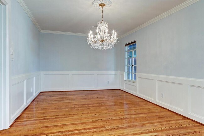 Foto del edificio - 4515 Oakshire Dr
