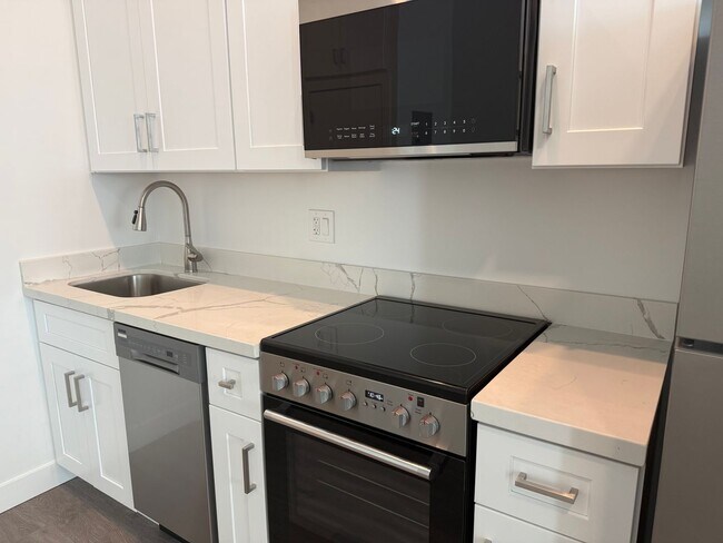 Foto del edificio - 455 W Holmes Ave