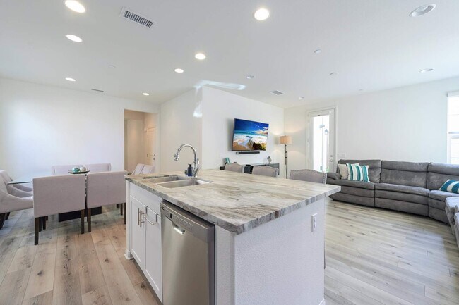 Foto del edificio - 243 Stonegate Rd