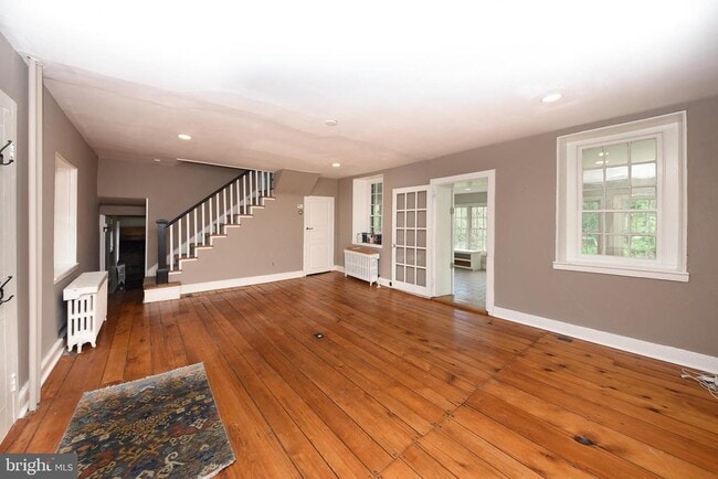 Building Photo - 966 Paige Ct