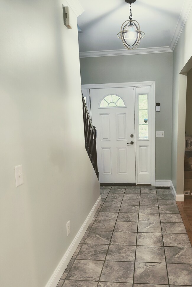 Foto del edificio - 5195 Old Gray Farm Ln