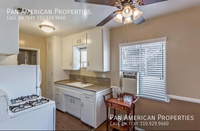 Building Photo - 335 S Los Robles Ave