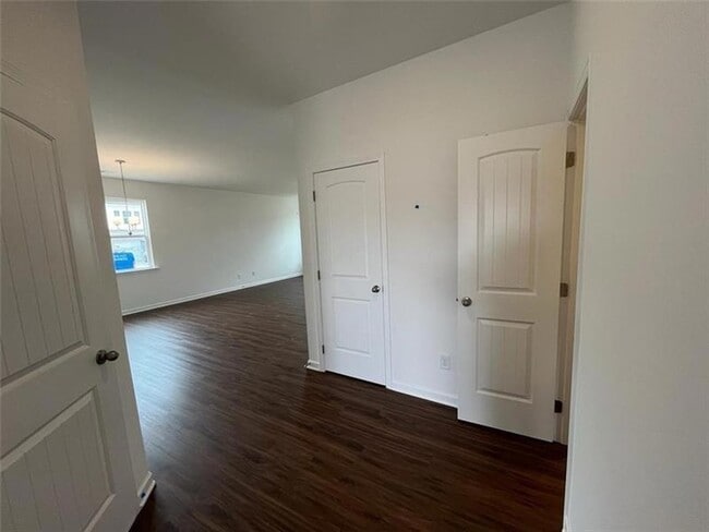Building Photo - 140 Windover Wy